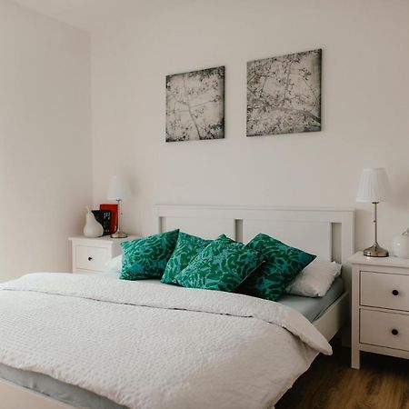 Wake Up Apartments Brno Luaran gambar